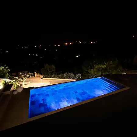 Vue « golf St Tropez » Willa *