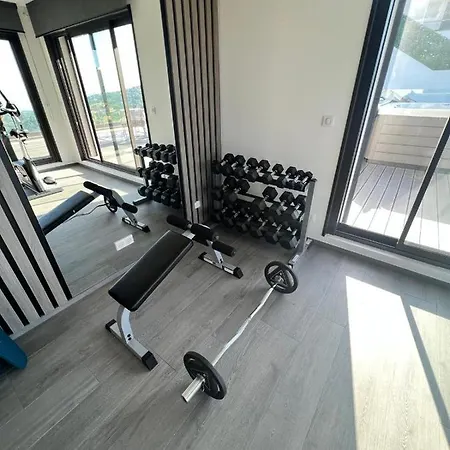 Vila Vue « golf St Tropez » *