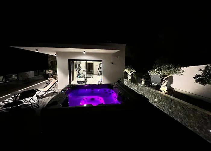 Vue « golf St Tropez » فيلة