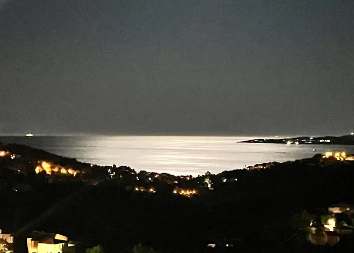 Vue « golf St Tropez » * لي إيسامبر